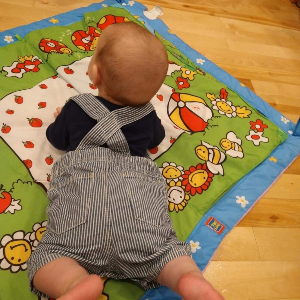 2/30$ 6-12m gap striped short overalls